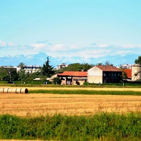 Вилла Cascina Battivacco Милан Экстерьер фото